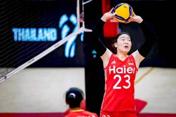 中国女排二传断档！张籽萱仍是主力头号候选，替补位置有3种选择|许晓婷|拦网|联赛|朱航霆|解盛钰_新浪体育_新浪新闻
